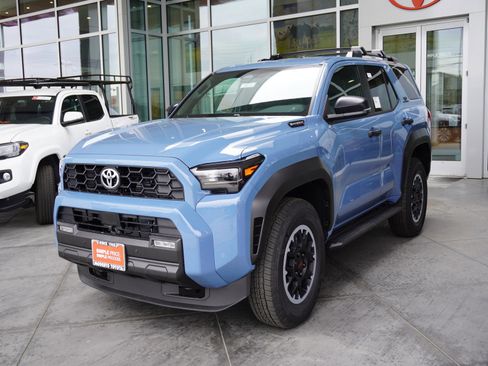 New 2025 Toyota 4Runner TRD Off-Road image 9