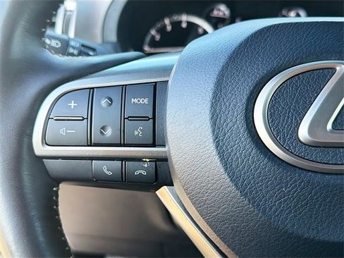 Used 2023 Lexus GX 460 Premium image 38
