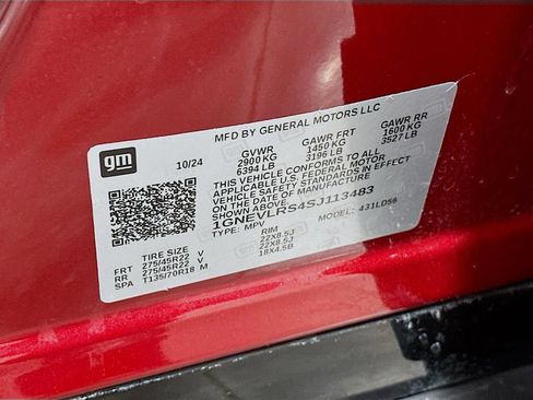 Used 2025 Chevrolet Traverse RS AWD/4WD image 35