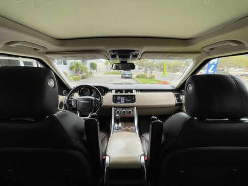 Used 2014 Land Rover Range Rover Sport HSE AWD/4WD image 13