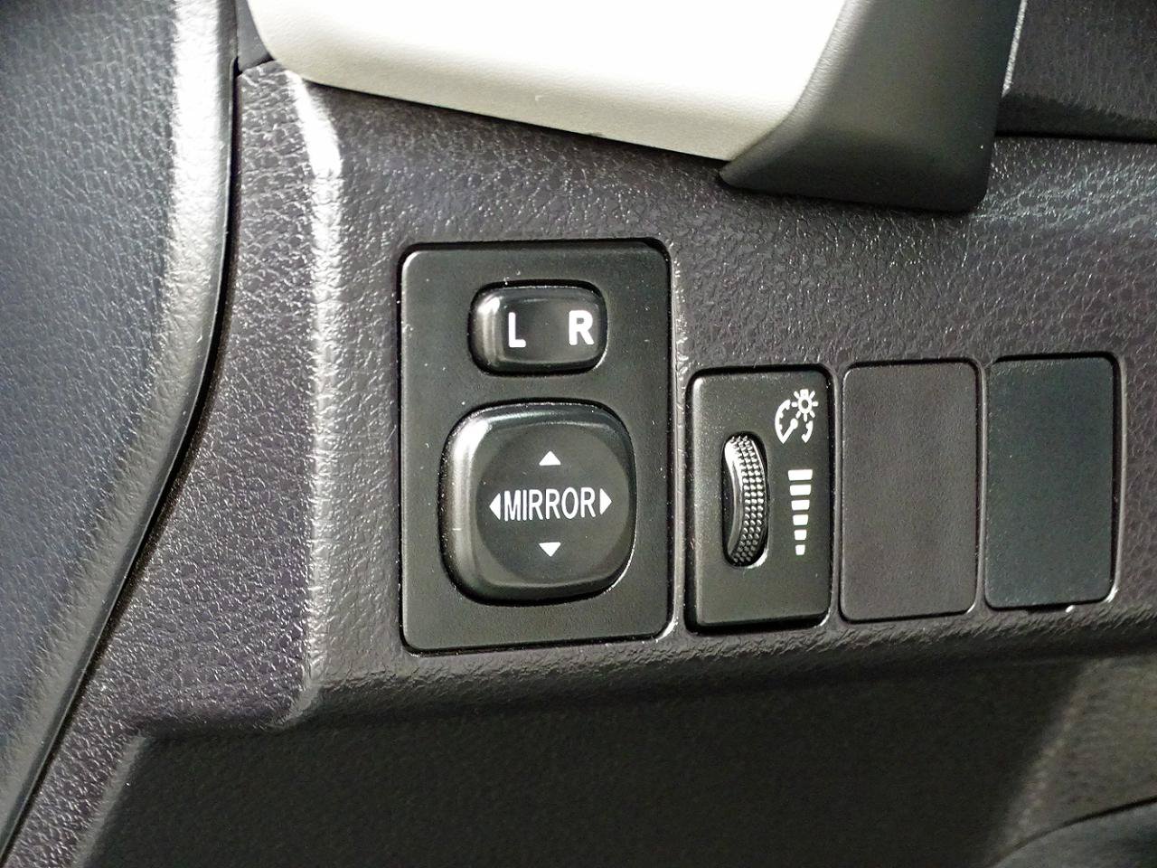 Used 2019 Toyota Corolla LE FWD image 20