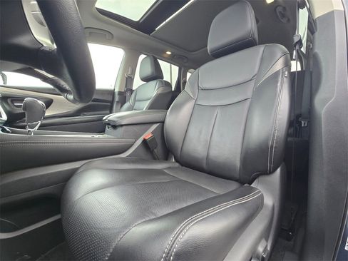 Used 2018 Nissan Murano Platinum image 17