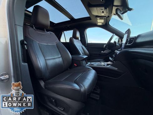 Used 2023 Ford Explorer Platinum w/ Technology Package image 22