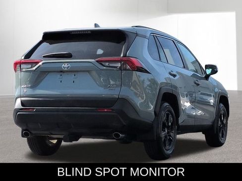 Certified 2021 Toyota RAV4 XLE AWD/4WD image 6