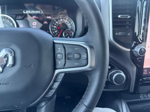 Used 2025 RAM 1500 Big Horn AWD/4WD image 29
