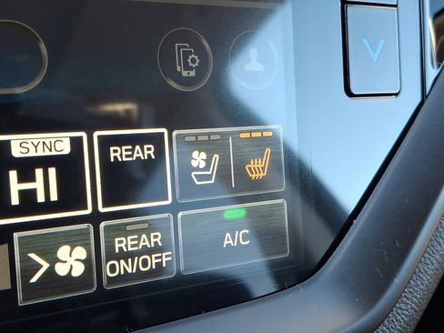 New 2026 Subaru Ascent Bronze Edition image 17