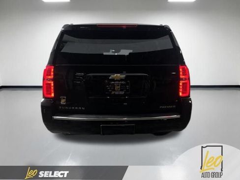 Used 2019 Chevrolet Suburban Premier AWD/4WD image 7