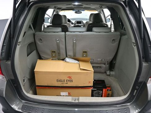 Used 2008 Honda Odyssey EX-L image 25