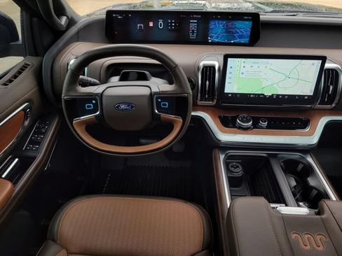 Used 2025 Ford Expedition Max King Ranch AWD/4WD image 21