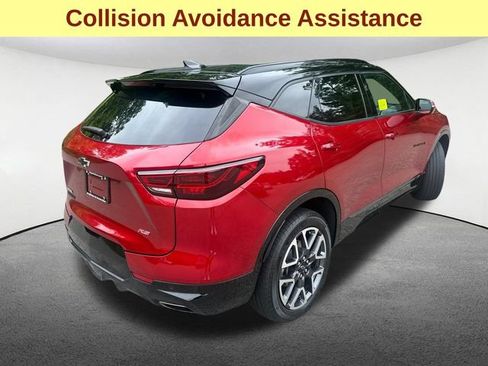 Used 2024 Chevrolet Blazer RS w/ Enhanced Convenience Package FWD image 10