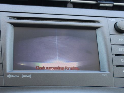 Used 2013 Toyota Prius Three FWD image 26