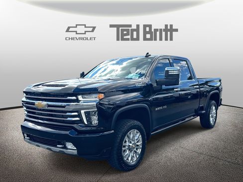 Used 2022 Chevrolet Silverado 3500 High Country w/ Z71 Off-Road Package image 5