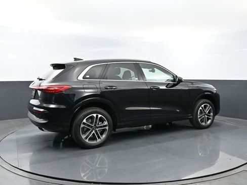 New 2026 Audi Q5 Premium AWD/4WD image 24