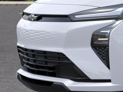 New 2027 Chevrolet Bolt LT FWD image 13