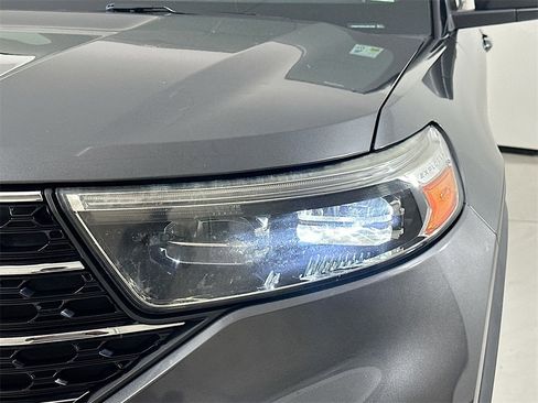 Used 2020 Ford Explorer XLT w/ Equipment Group 202A image 21