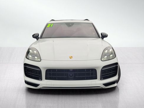Used 2021 Porsche Cayenne GTS AWD/4WD image 2