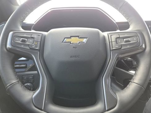Certified 2025 Chevrolet Silverado 1500 High Country w/ Technology Package AWD/4WD image 37
