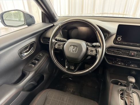 Used 2025 Honda HR-V Sport image 26