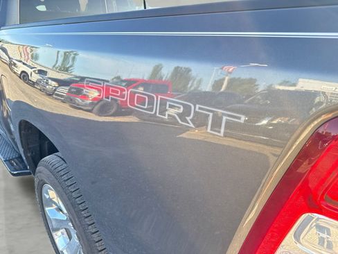 Used 2022 RAM 1500 Big Horn AWD/4WD image 12