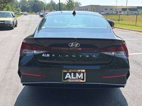 New 2026 Hyundai Elantra Sport FWD image 5