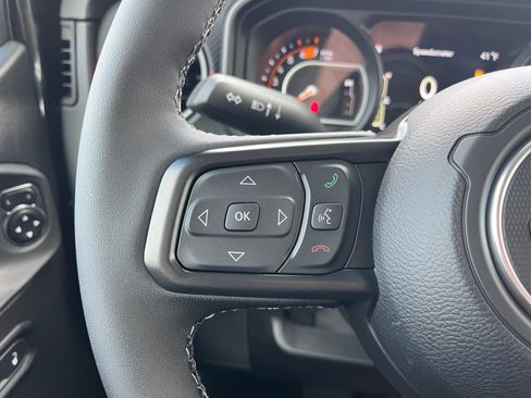 New 2026 Jeep Wrangler Unlimited Rubicon image 17