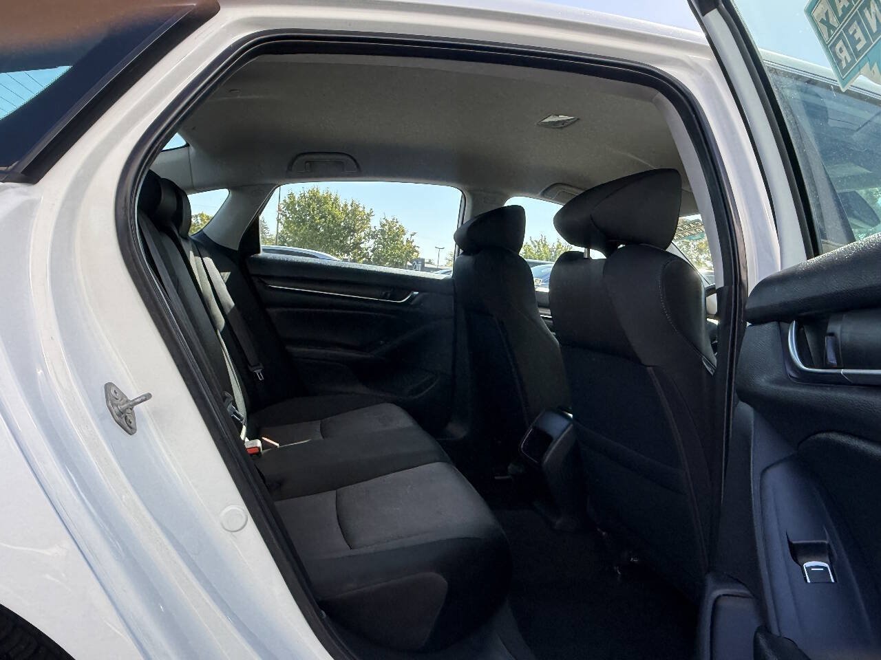 Used 2019 Honda Accord LX image 19