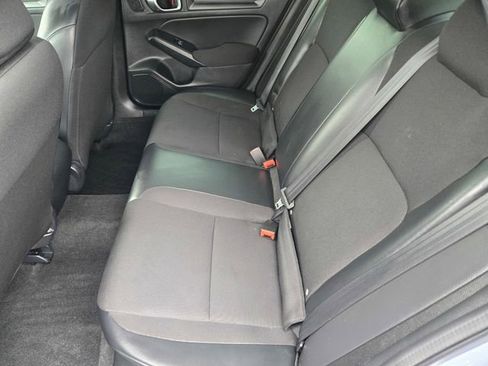 Used 2023 Honda Civic Sport image 10