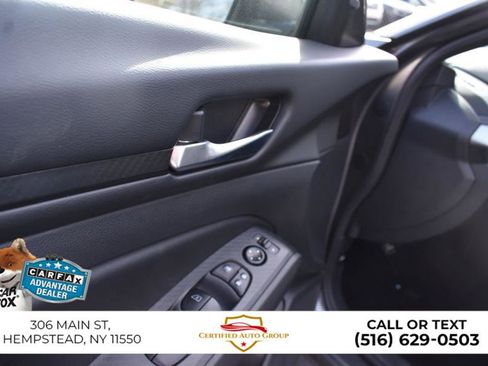 Used 2025 Nissan Altima 2.5 SV image 14