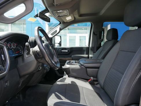 Used 2022 Chevrolet Silverado 2500 LT w/ All Star Edition AWD/4WD image 4