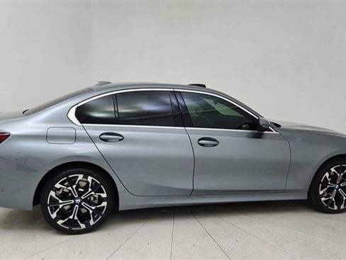 Used 2025 BMW 330i xDrive Sedan image 6