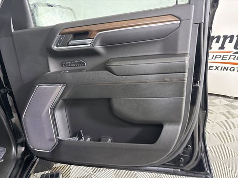 Used 2023 Chevrolet Silverado 1500 High Country w/ High Country Premium Package image 26