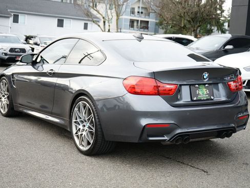 Used 2017 BMW M4 Competition image 3
