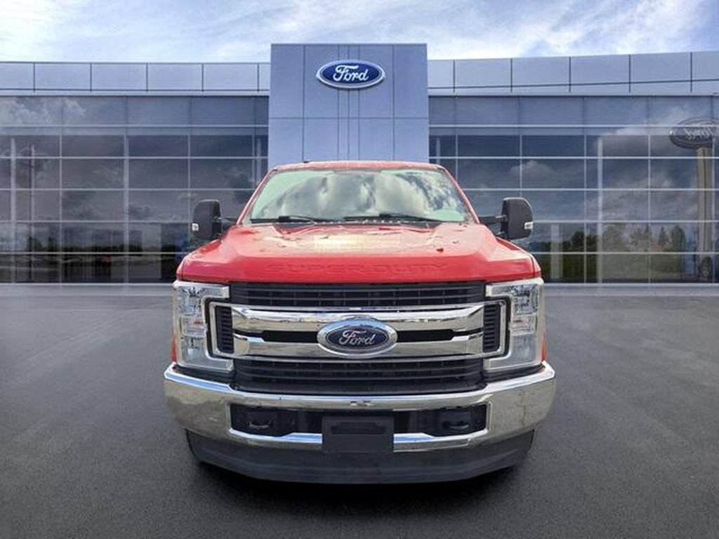 Used 2019 Ford F250 XLT AWD/4WD image 3