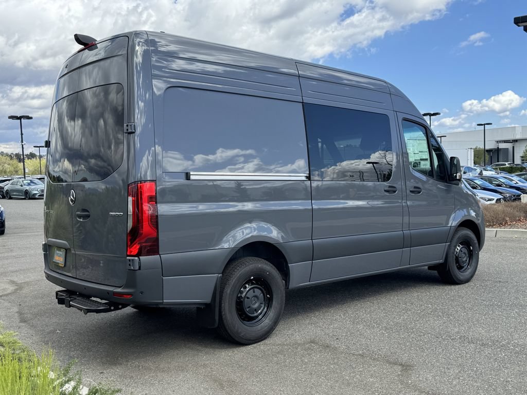 New 2026 Mercedes-Benz Sprinter 2500 image 9