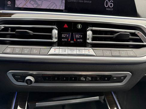 Used 2020 BMW X7 M50i w/ Luxury Seating Package image 13