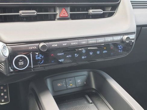 New 2025 Hyundai Ioniq 5 N Base image 18