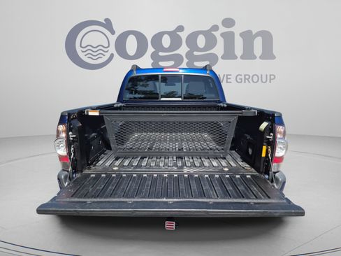 Used 2015 Toyota Tacoma PreRunner RWD image 28