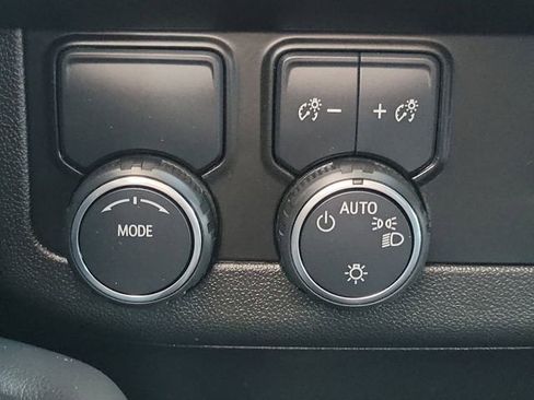 Used 2024 Chevrolet Tahoe LT RWD image 19