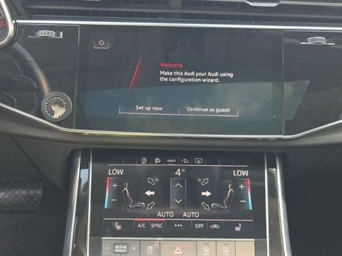 Used 2023 Audi Q7 3.0T Premium w/ Convenience Package AWD/4WD image 4