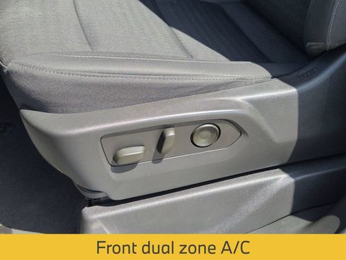 Used 2023 Chevrolet Silverado 1500 LT w/ Protection Package AWD/4WD image 18