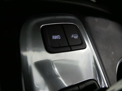 Used 2019 Chevrolet Equinox Premier image 30