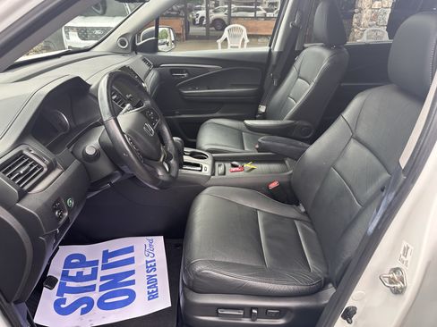 Used 2020 Honda Pilot EX-L image 10