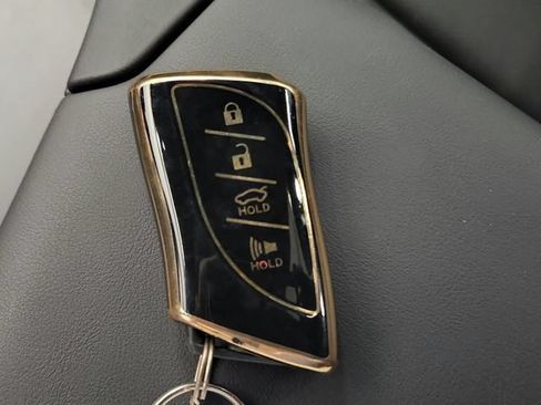Used 2024 Lexus ES 300h F Sport w/ Accessory Package (Z2) FWD image 30