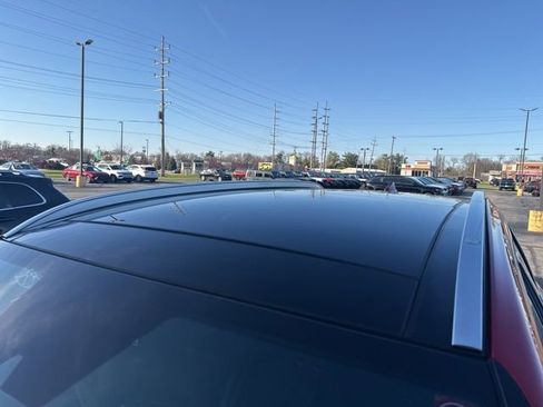 Used 2021 Hyundai Santa Fe SEL w/ Convenience + Premium Package image 4