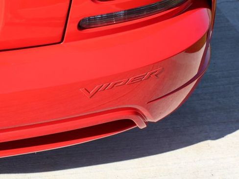 Used 2005 Dodge Viper SRT-10 RWD image 25