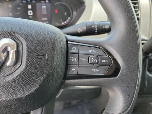 Used 2025 RAM ProMaster 2500 w/ U-Haul Equipment Group FWD image 20