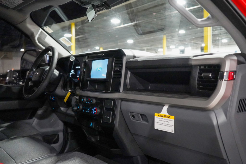 Used 2025 Ford F350 XL w/ STX Appearance Package AWD/4WD image 22