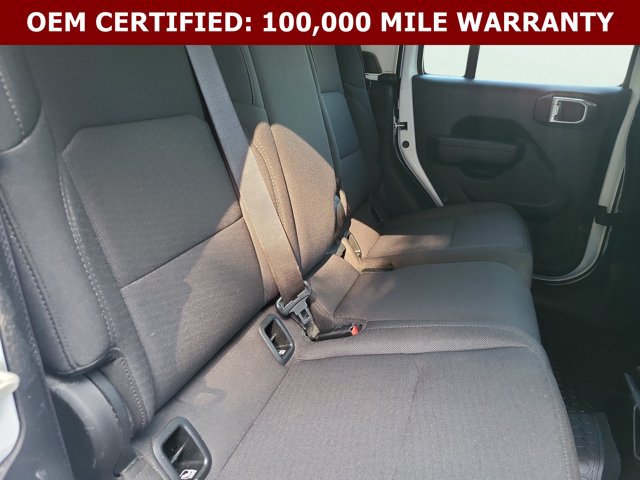 Used 2023 Jeep Gladiator Sport AWD/4WD image 15