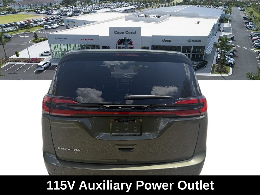 New 2027 Chrysler Pacifica Select w/ Family Tech Group FWD image 8