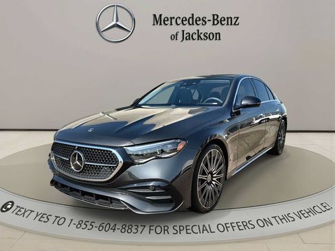 Used 2026 Mercedes-Benz E 350 4MATIC Sedan image 4